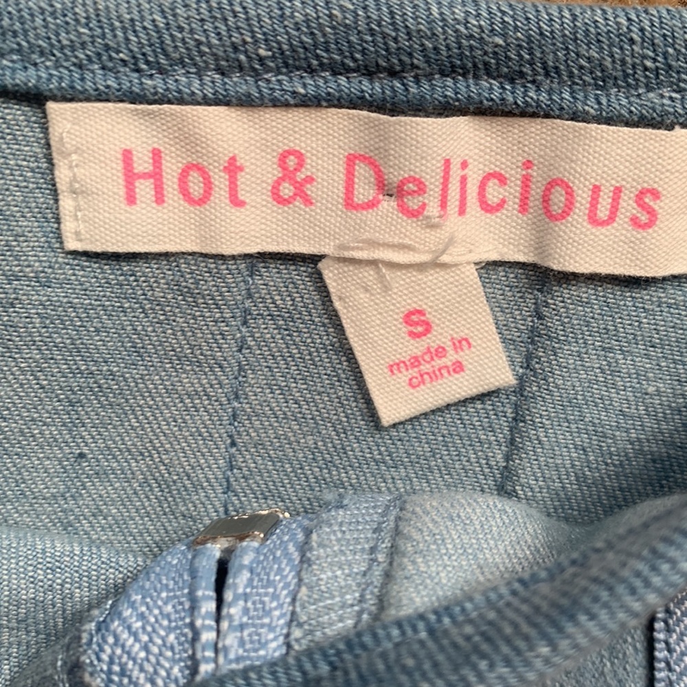 HOT & DELICIOUS CROSS THE LINE ZIPPER TOP - Picture 12 of 12